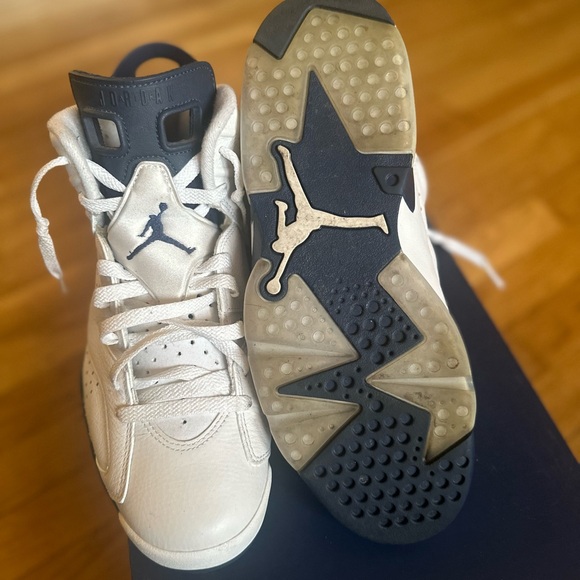 Jordan’s 6 True Blue Sz 8.5